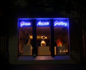 Glass Artists Gallery - Accommodation Airlie Beach